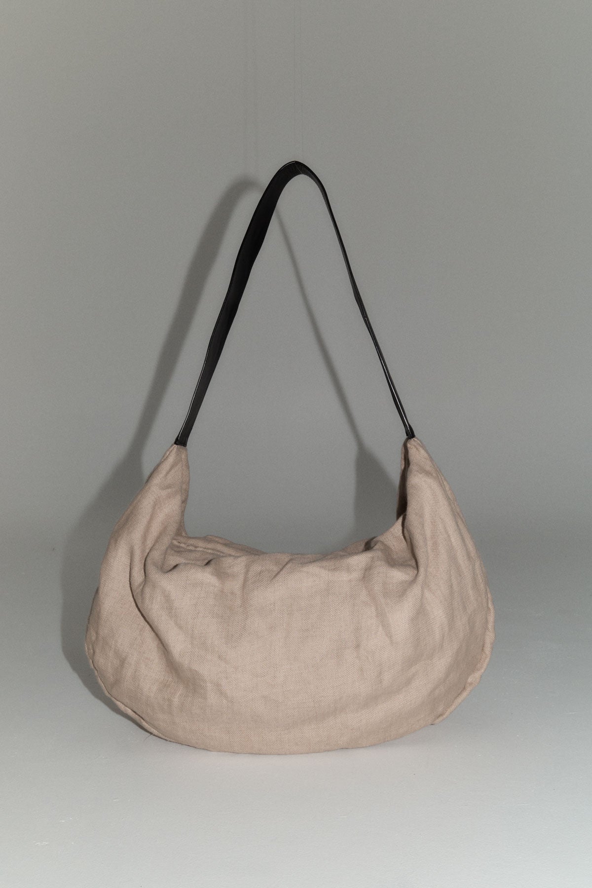 Small Linen Crescent Bag - Natural