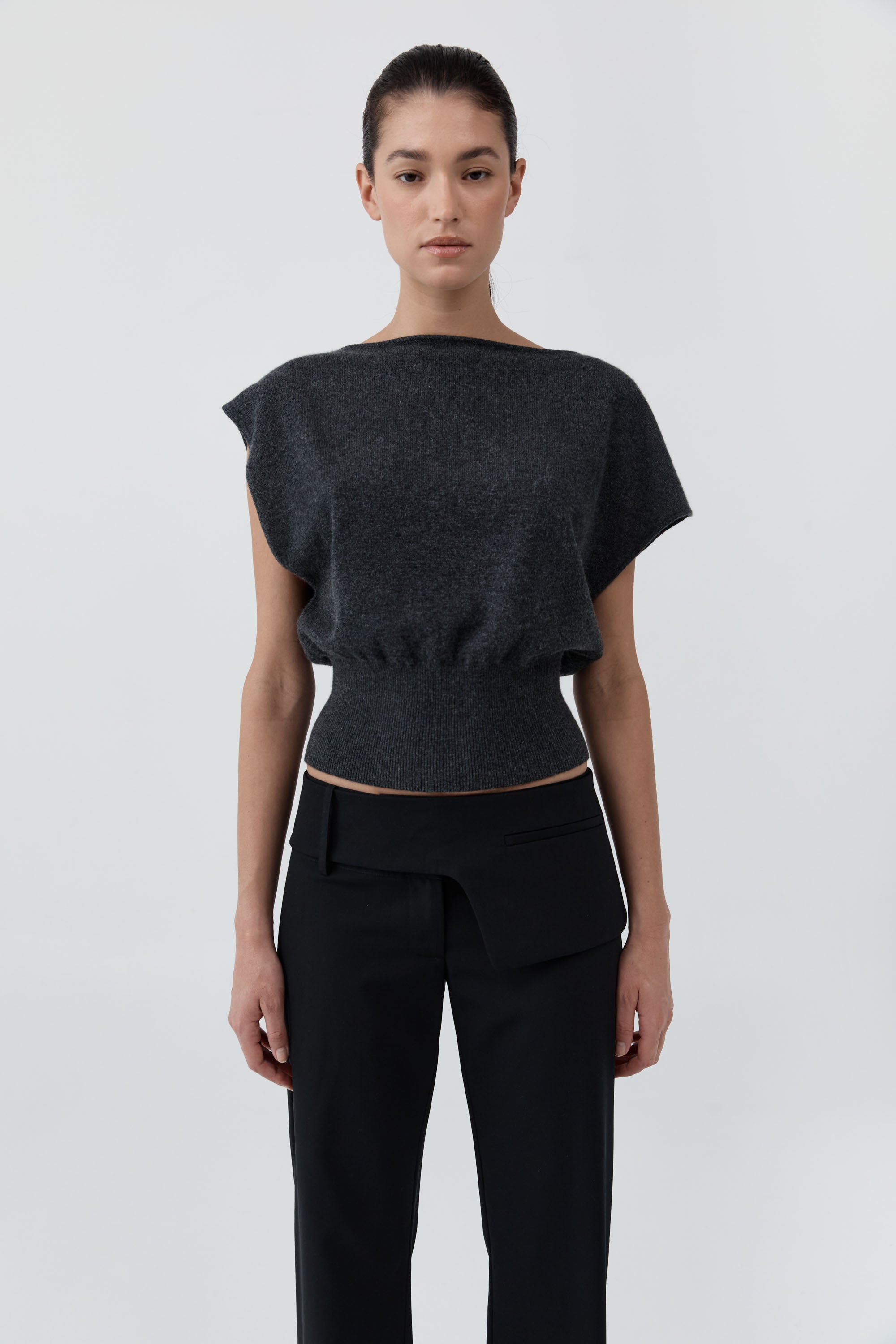 St. Agni | Cashmere Asymm Top - Charcoal Melange