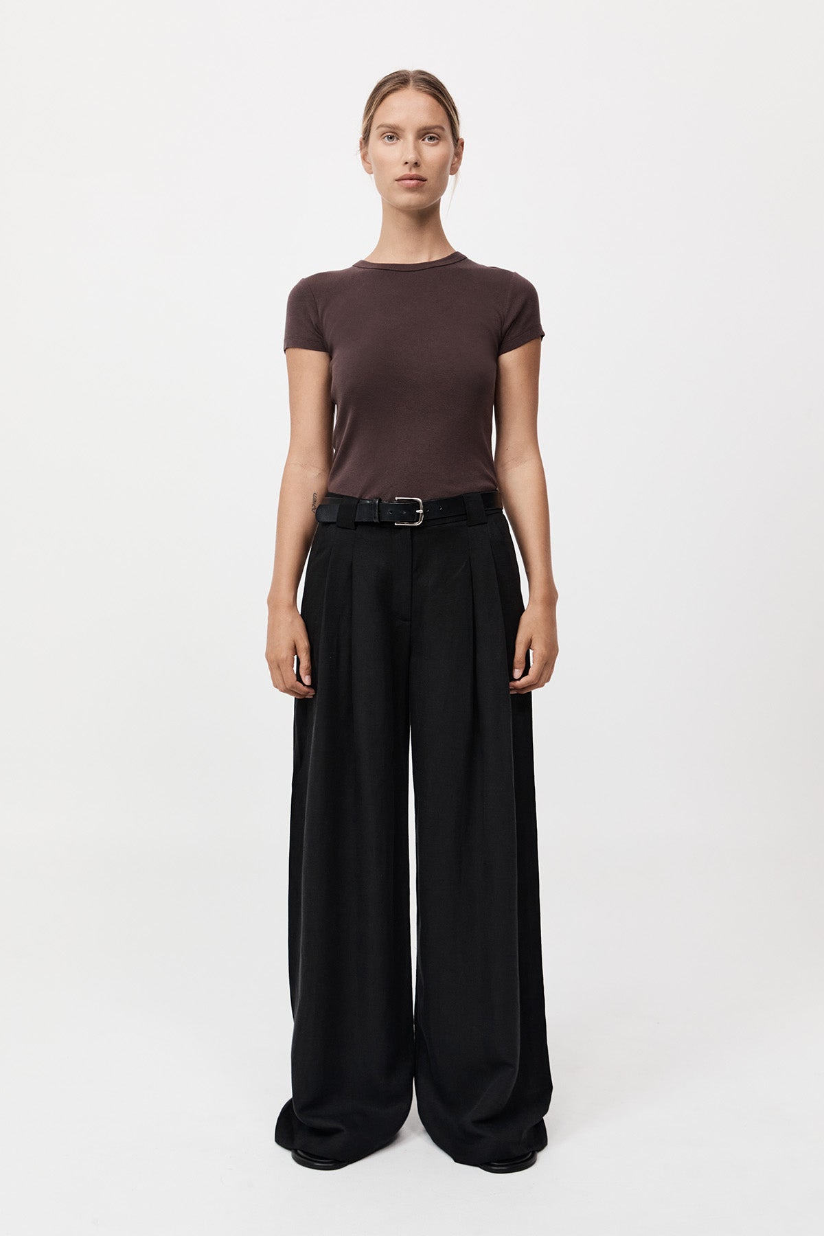 Agni Wide Leg Pleat Pants Black - Main Image