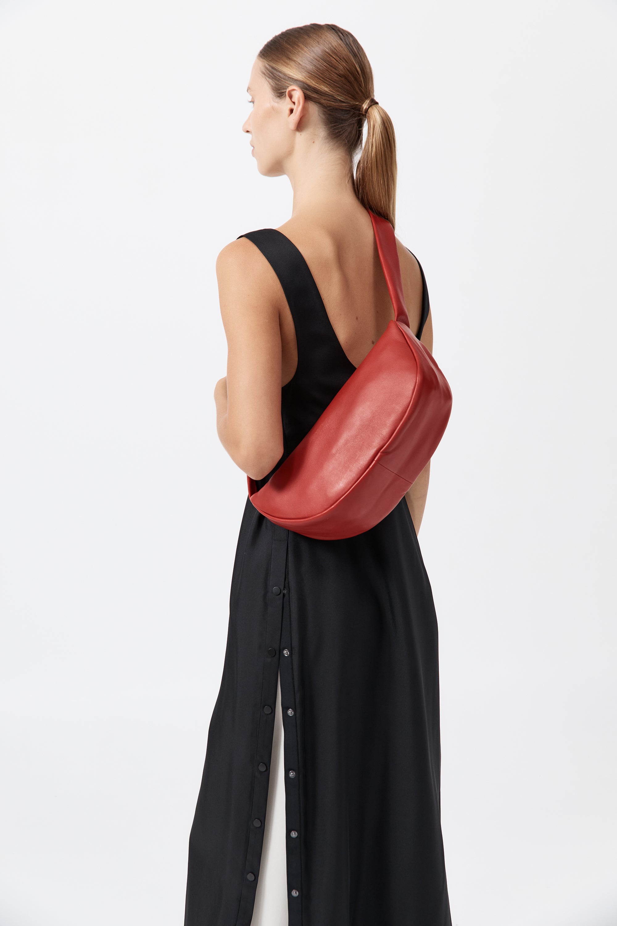 St. Agni | Soft Crescent Bag - Rosso