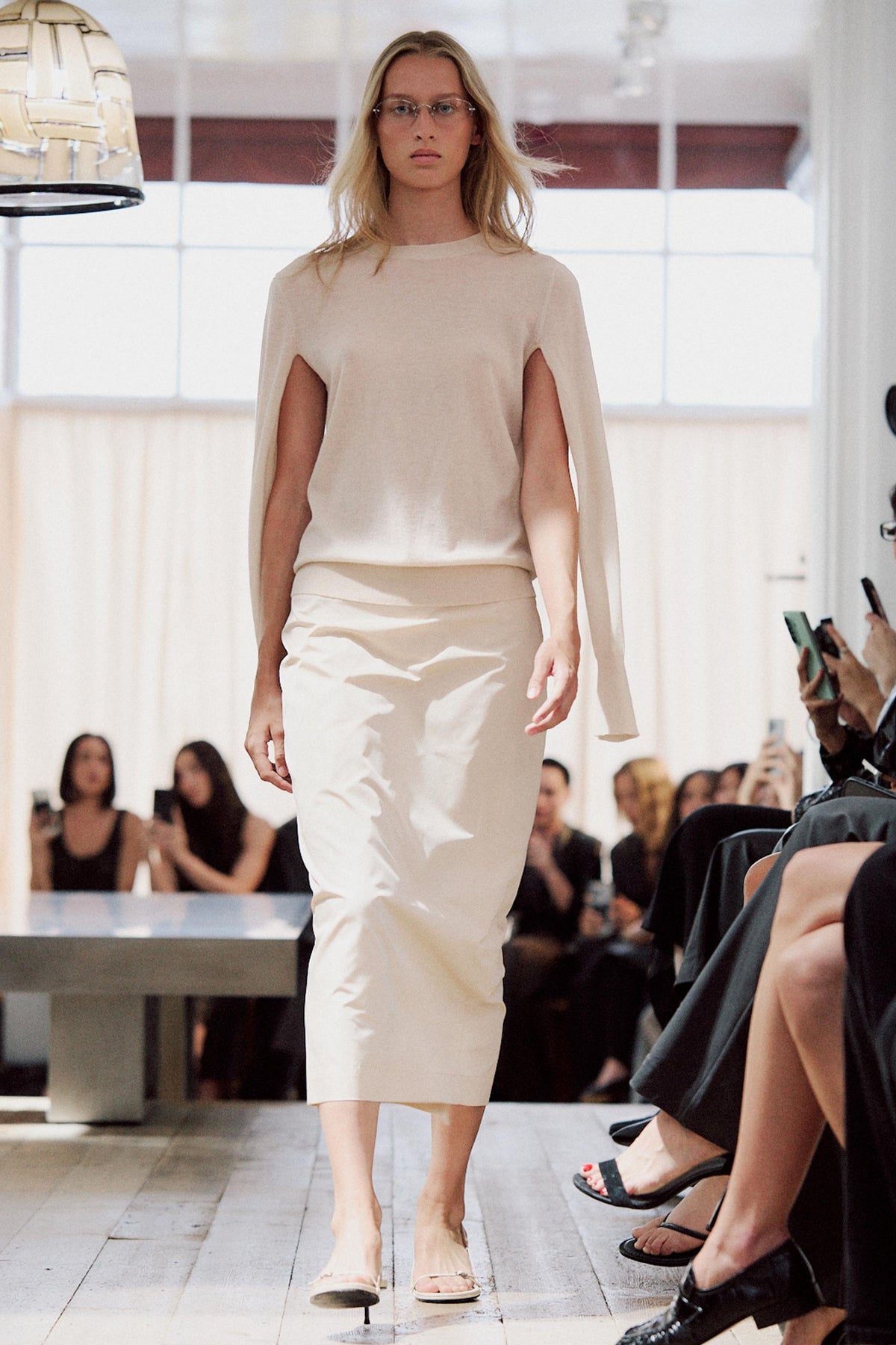 Look 27