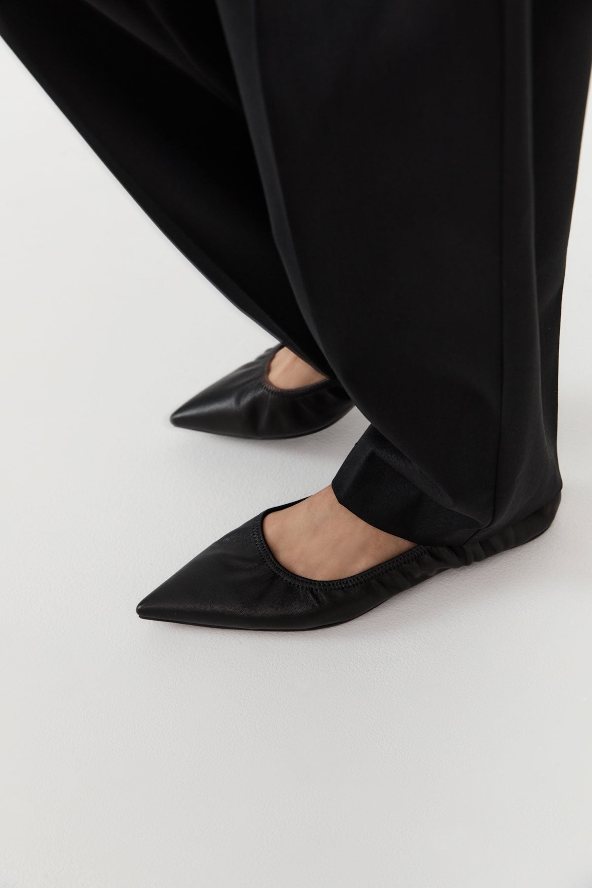 St. Agni | Soft Leather Flat - Black