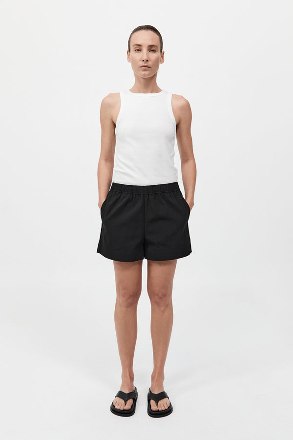 Relaxed Short - Black