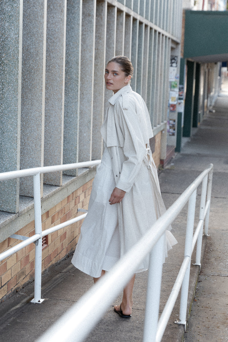 Relaxed Trench - Putty