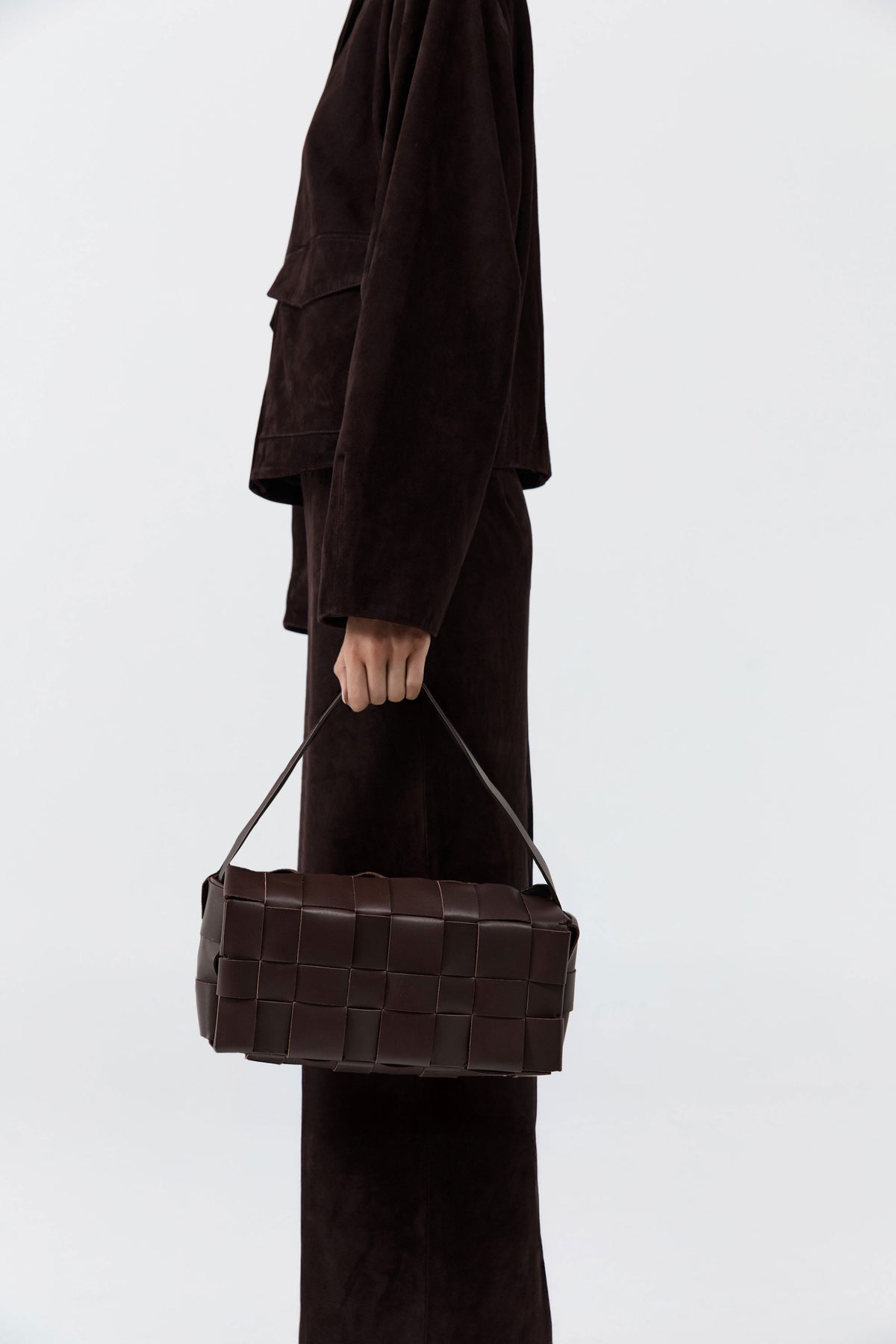 Woven Envelope Slim Tote - Chocolate