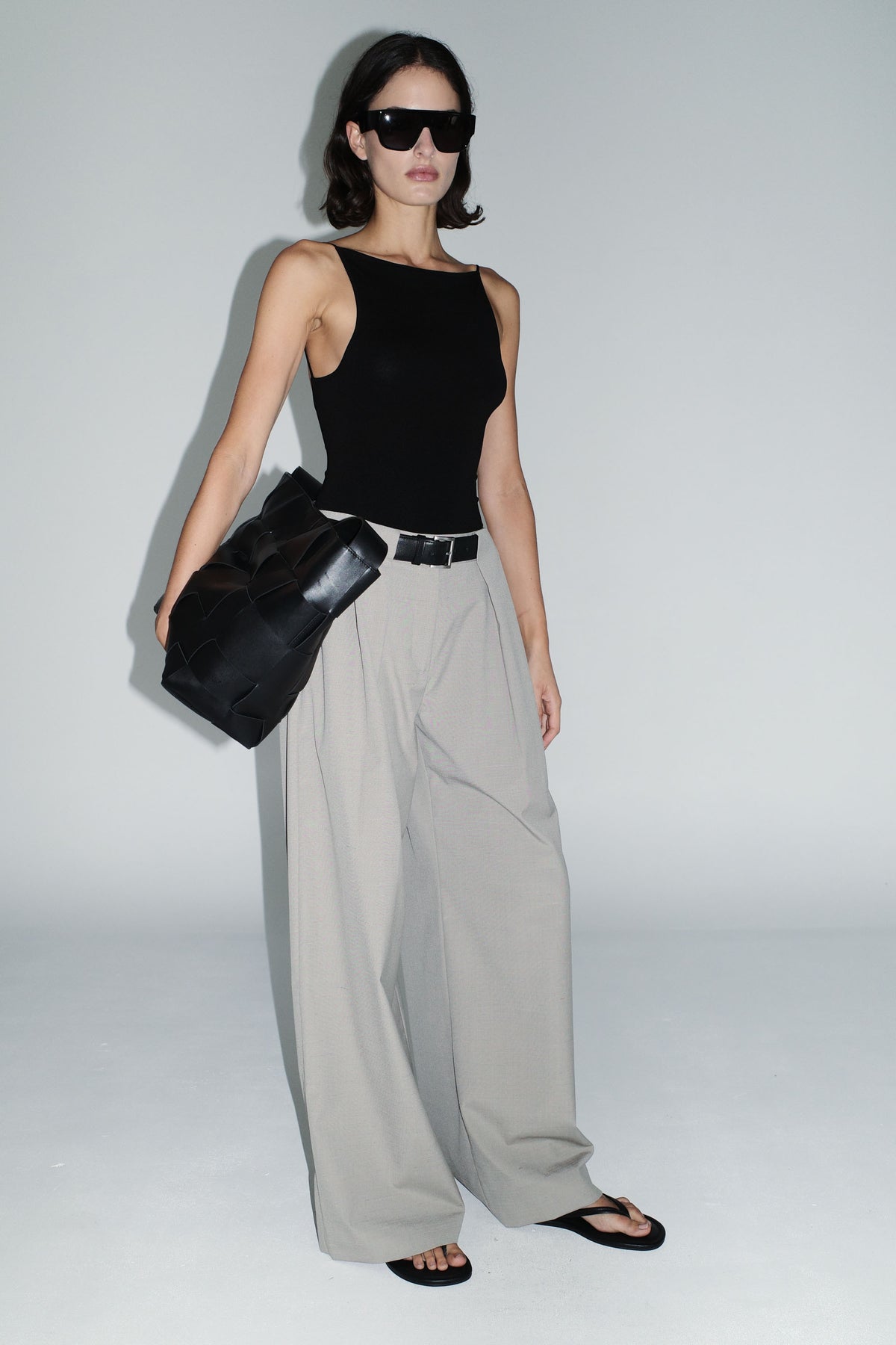 Pleat Loop Pants - Mousse