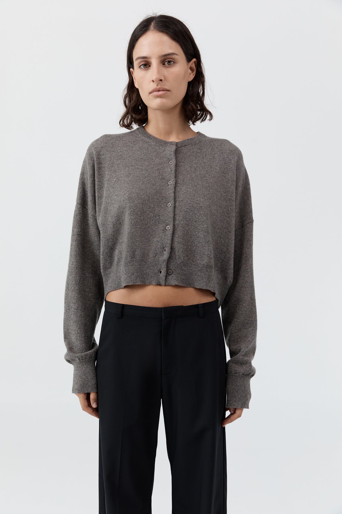 Cashmere Relaxed Cropped Cardigan - Doe