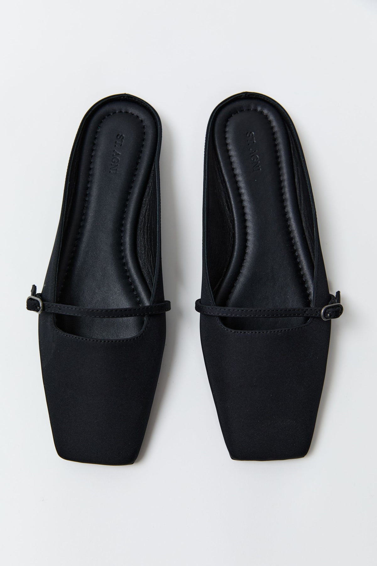 Plié Flat - Black