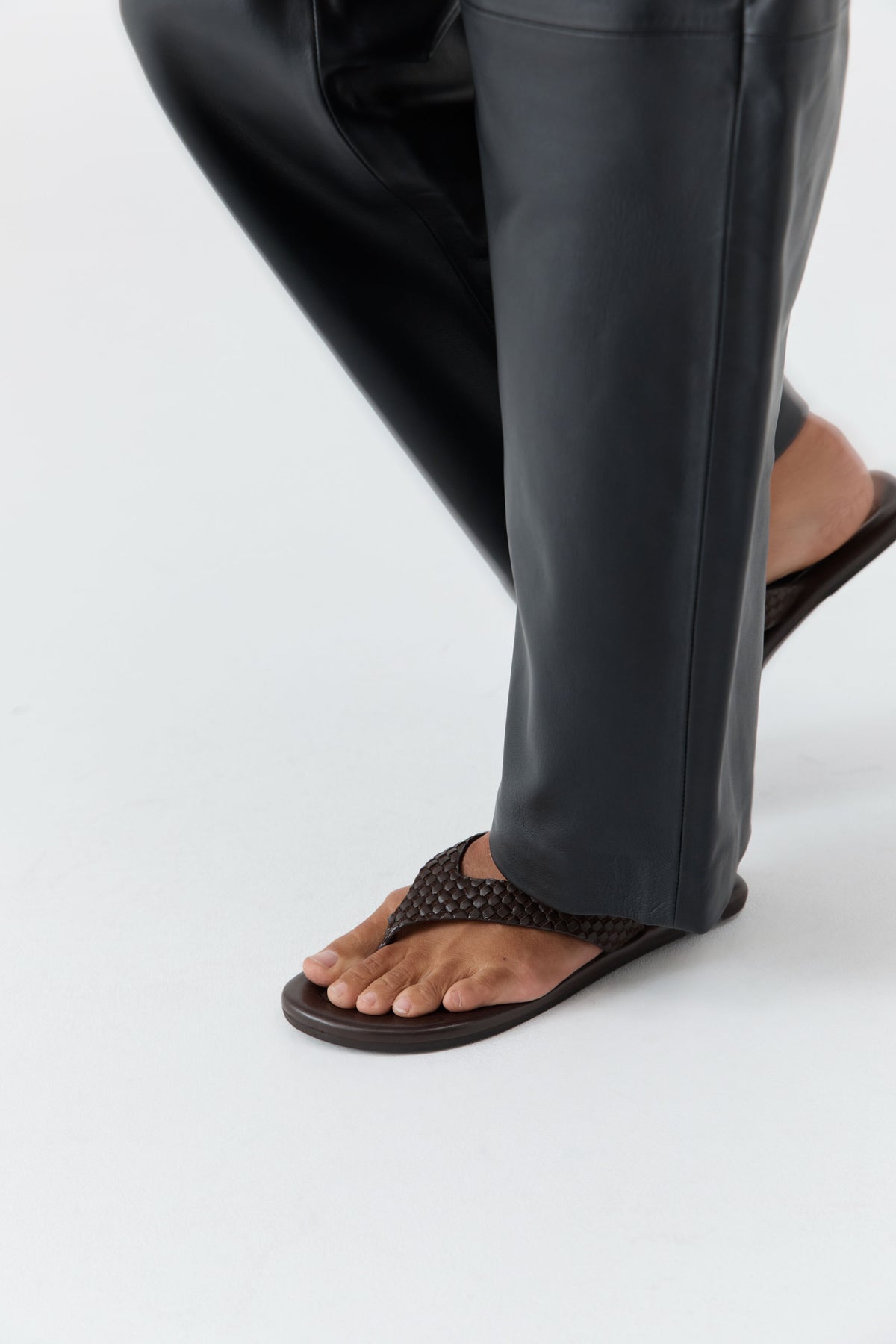Lattice Weave Thong - Coffee