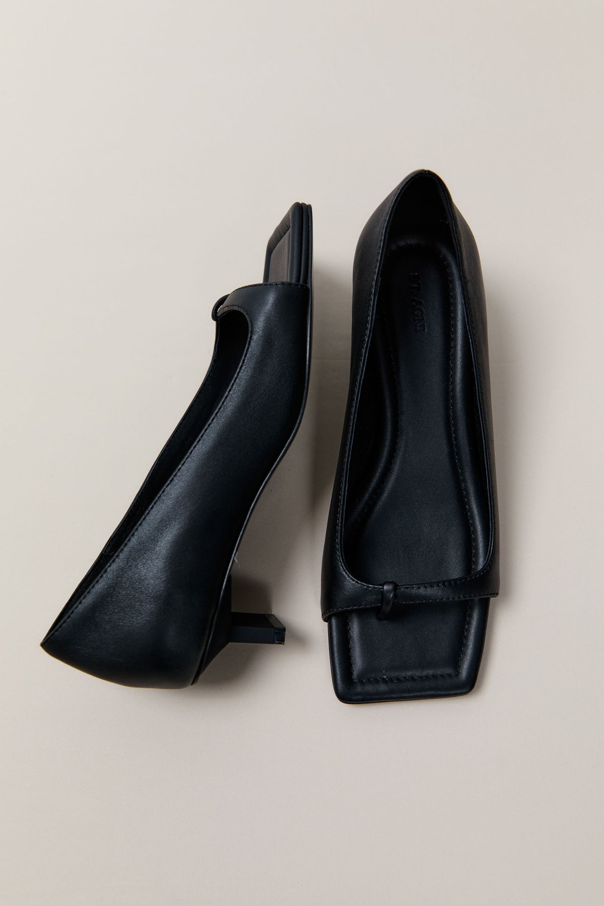 90s Square Toe Heel - Black