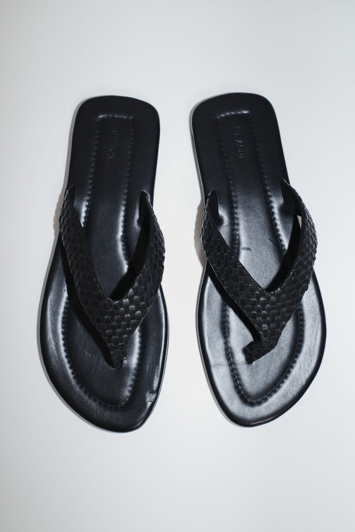Lattice Weave Thong - Black