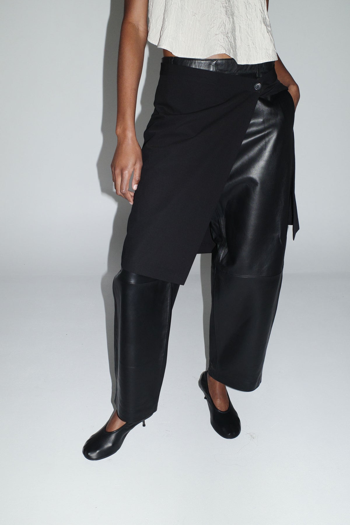 Leather Balloon Pants - Black