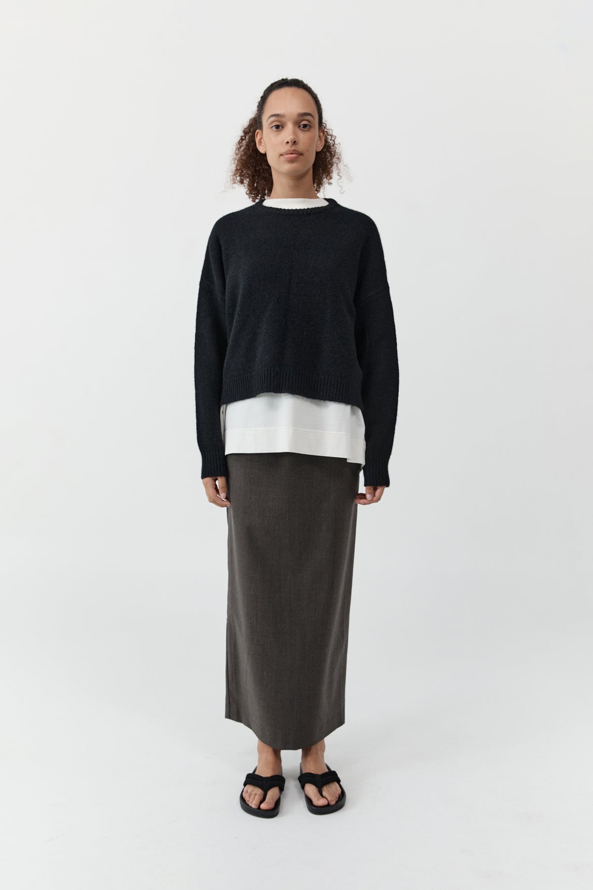 Cropped Sweater - Black