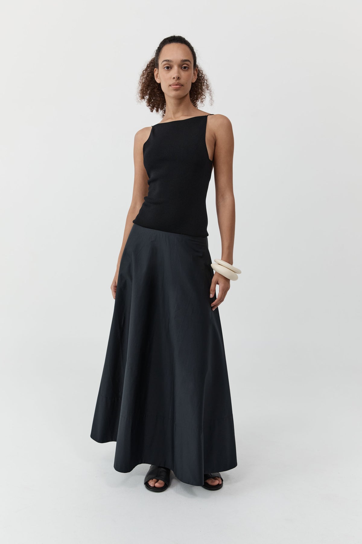 Backless Circle Hem Dress - Black