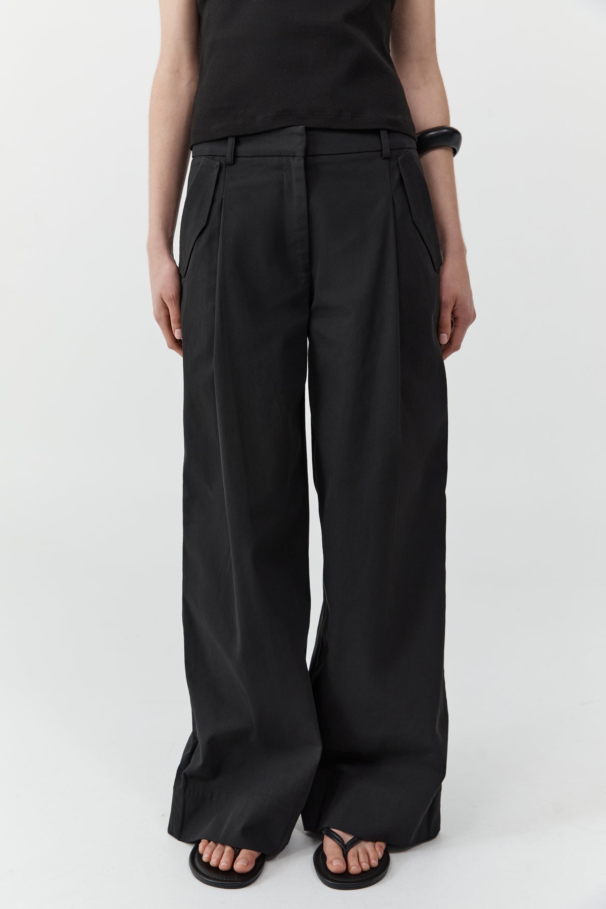 Utility Pleat Pants - Black