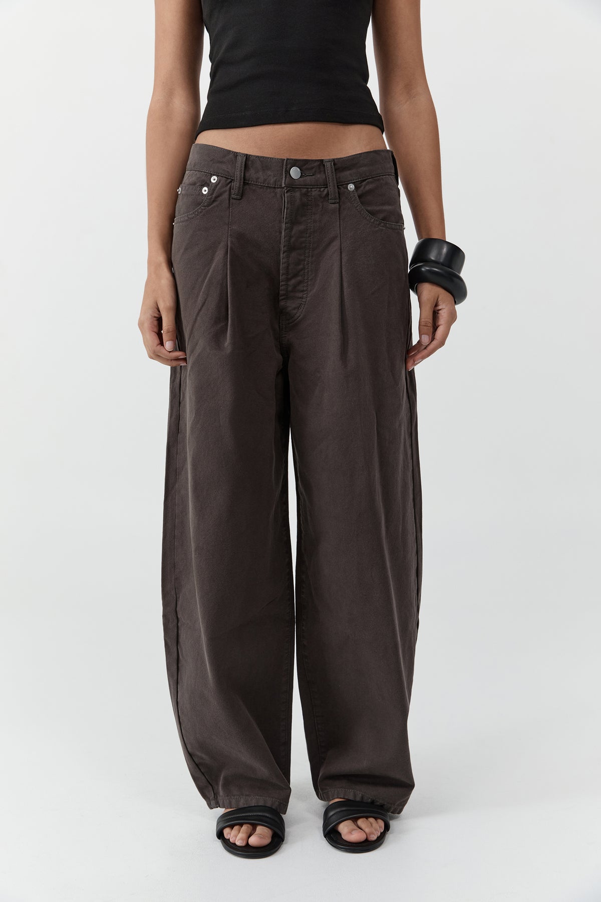 Canvas Mid Rise Barrel Jeans - Ash