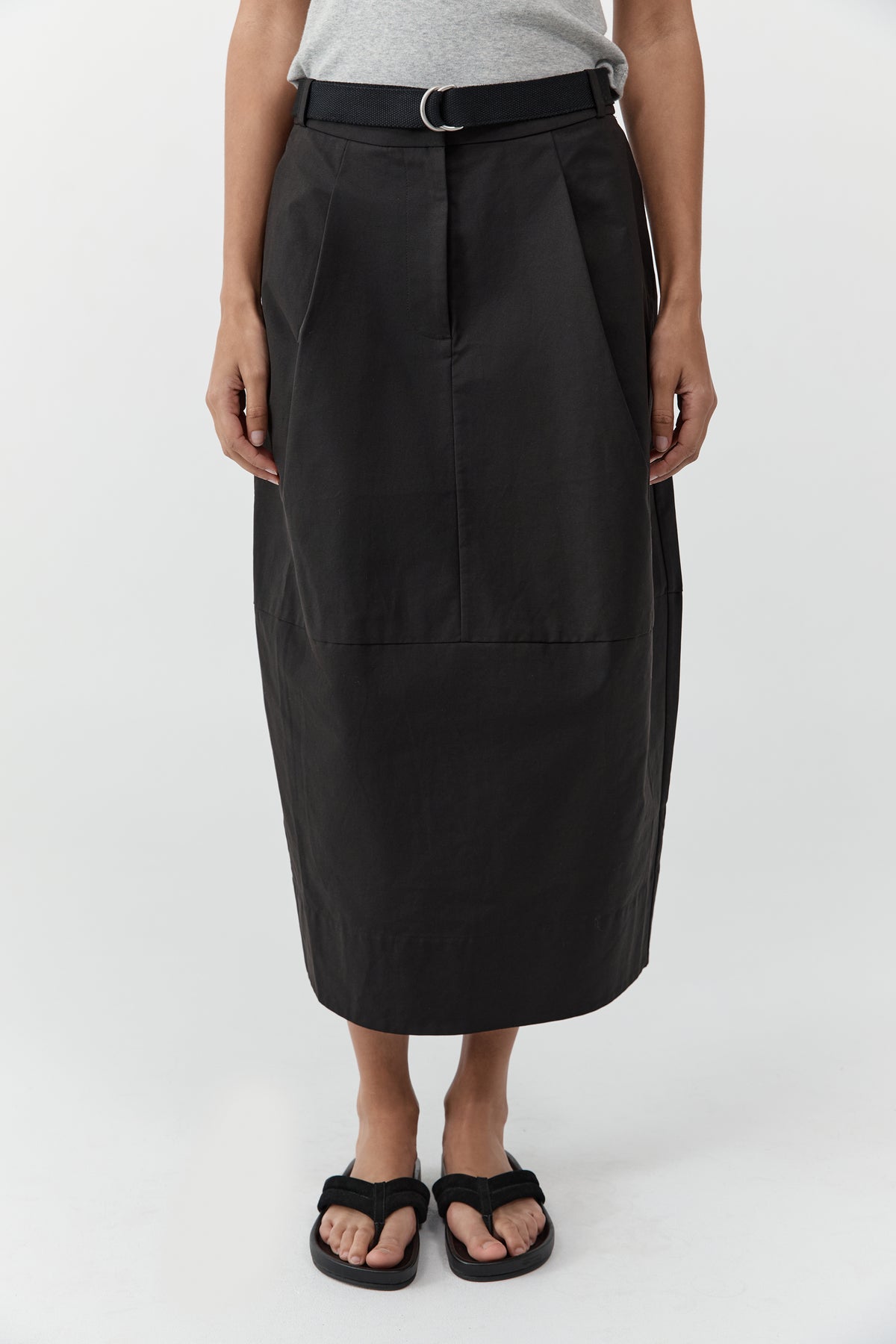 Canvas Pleat Cocoon Skirt - Black