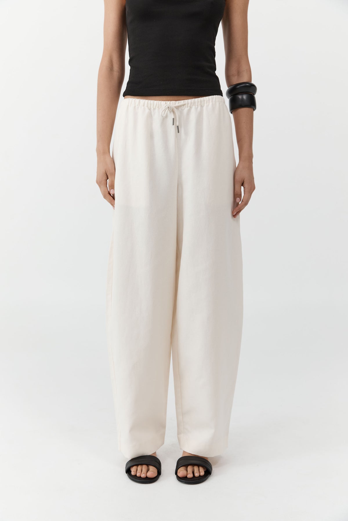 Fine Drawstring Relaxed Pants - Ivory