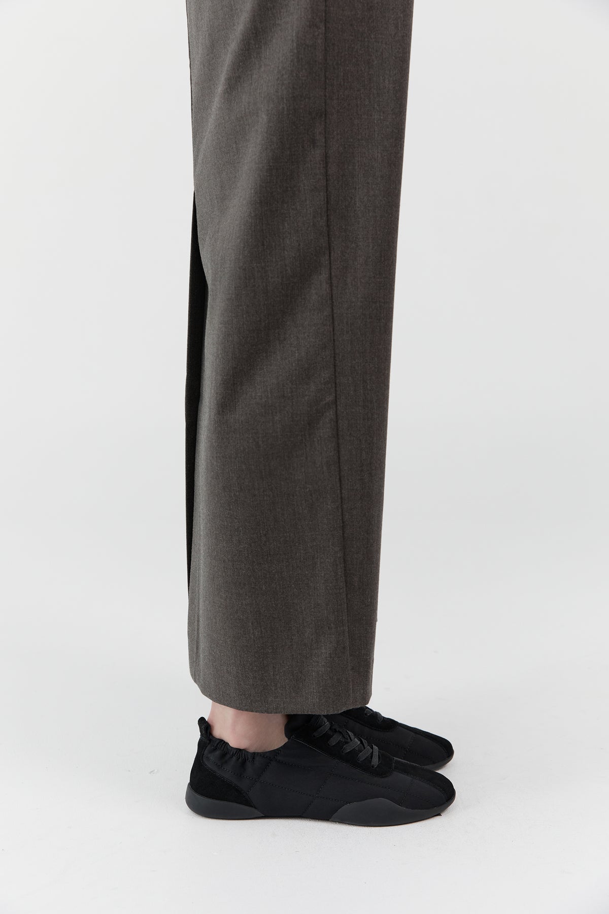 Stitch Pillow Sneaker - Black