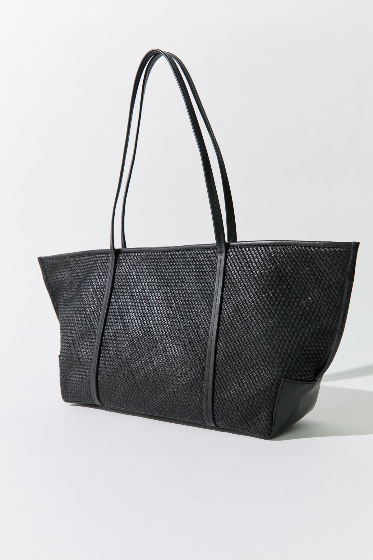 Woven Bateau Tote - Black