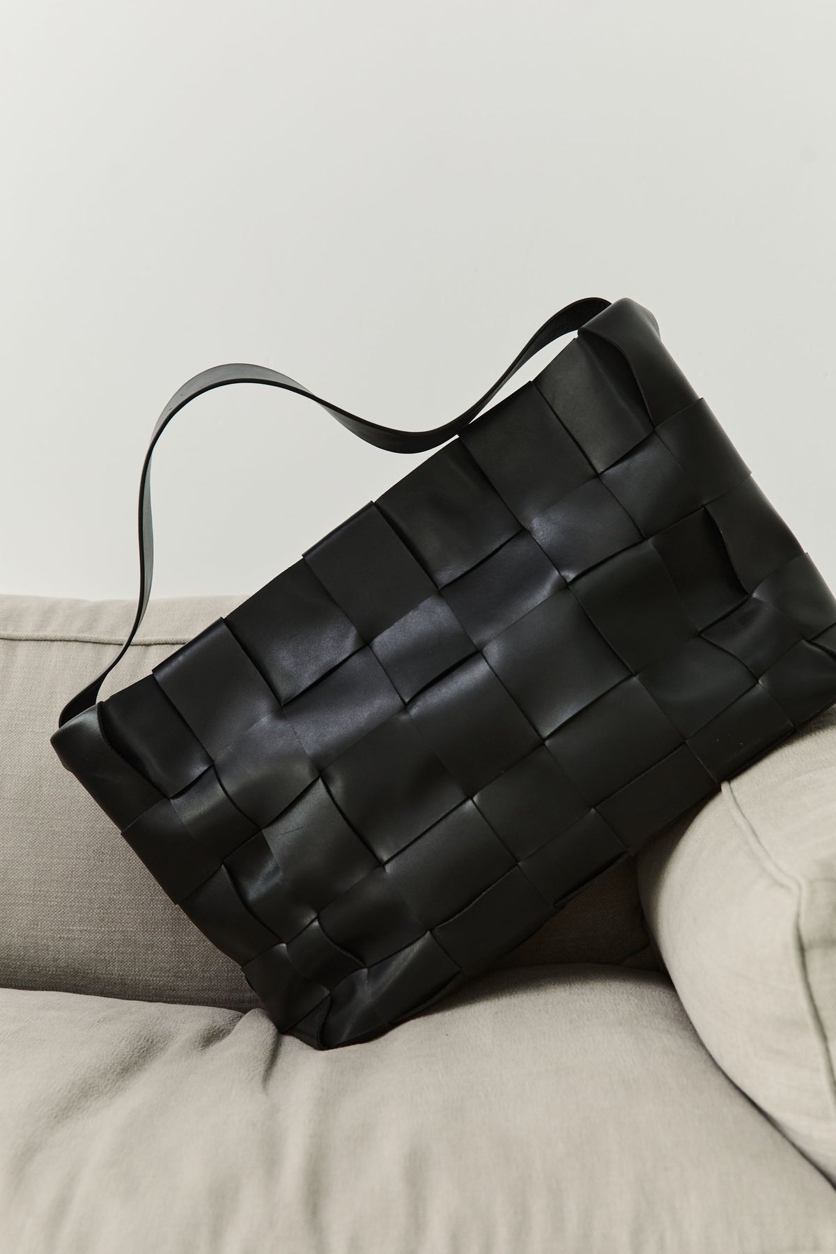 Woven Large Tote - Black