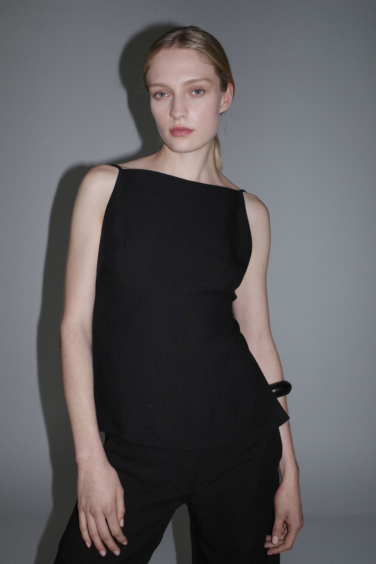 Square Backless Top - Black