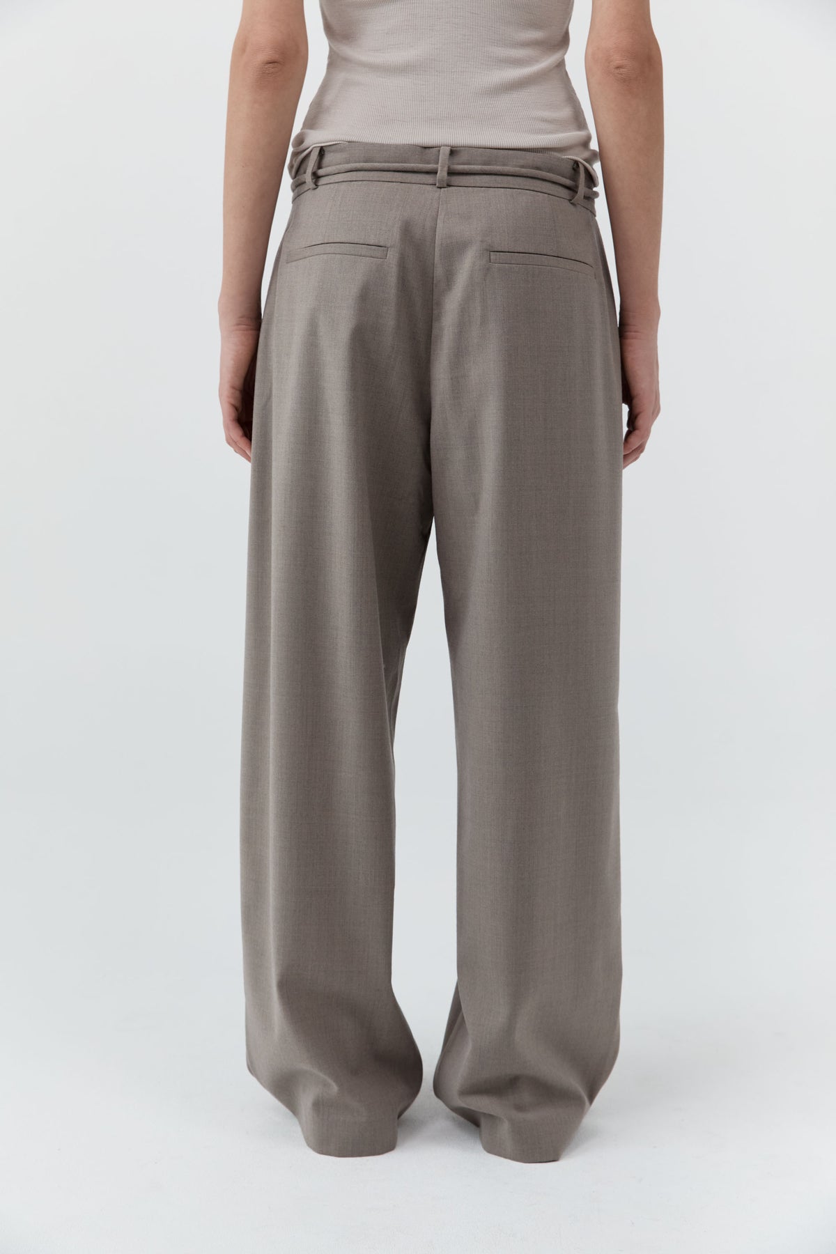 Tailored Barrel Pants - Light Taupe