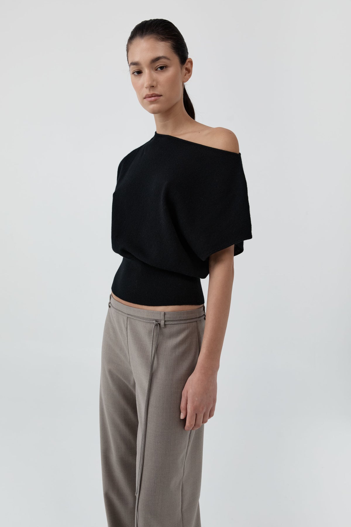 Cashmere Asymm Top - Black