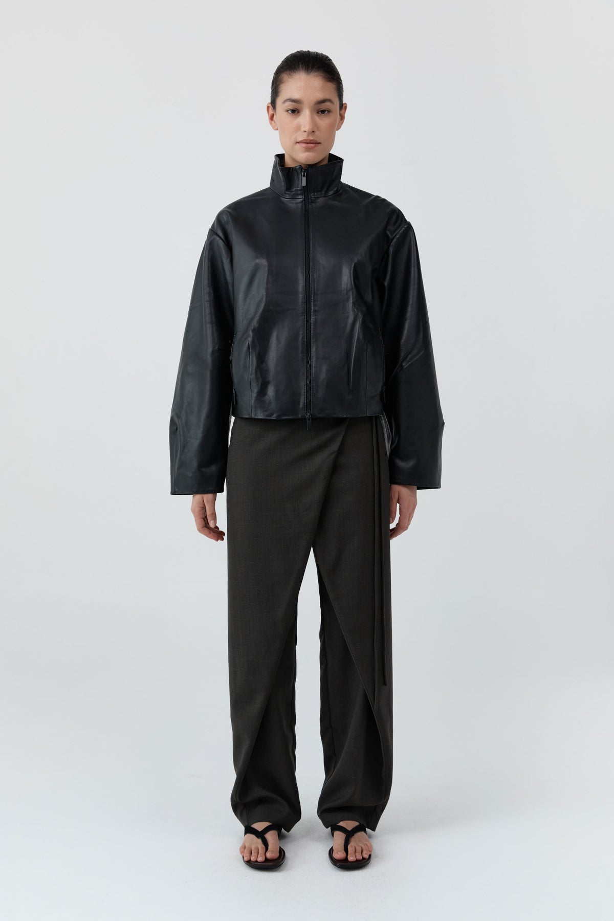Cocoon Zip Leather Jacket - Black