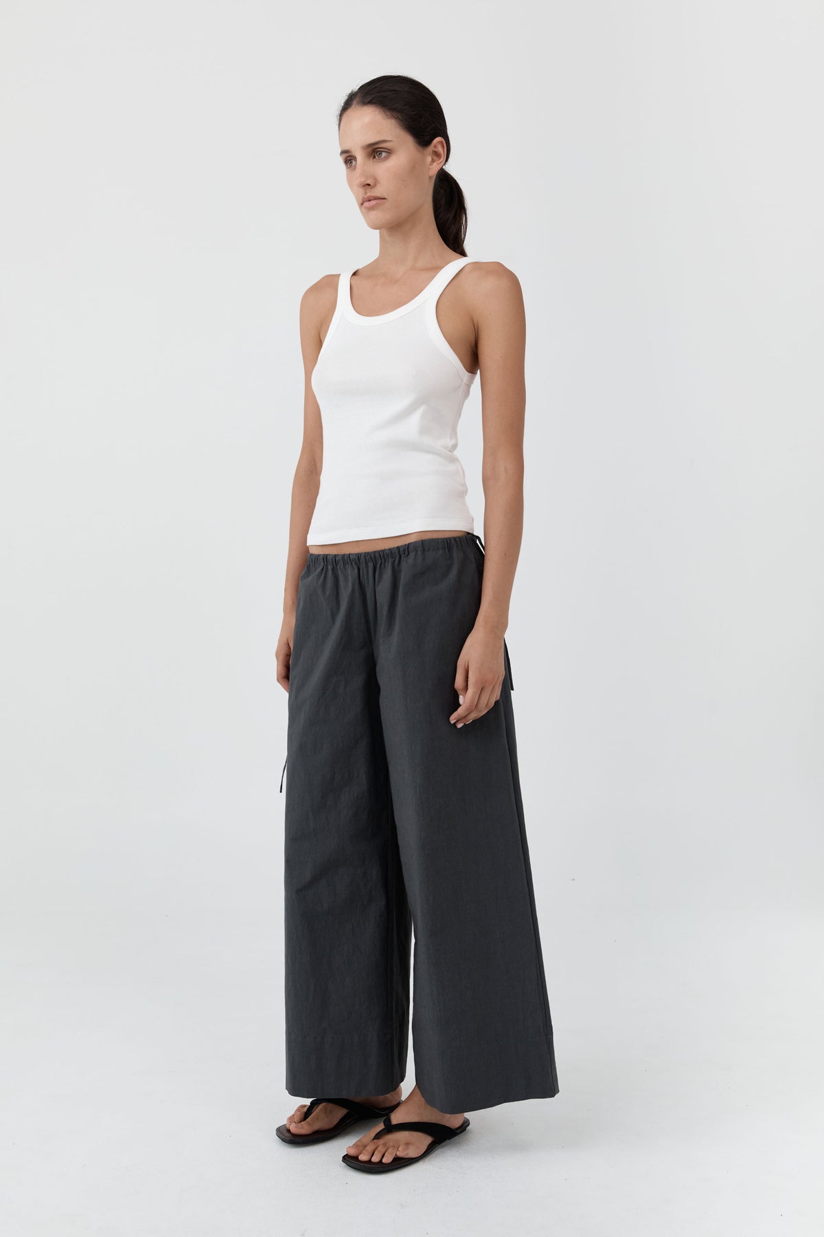 Technical Cotton Cropped Drawstring Pants - Iron Glaze