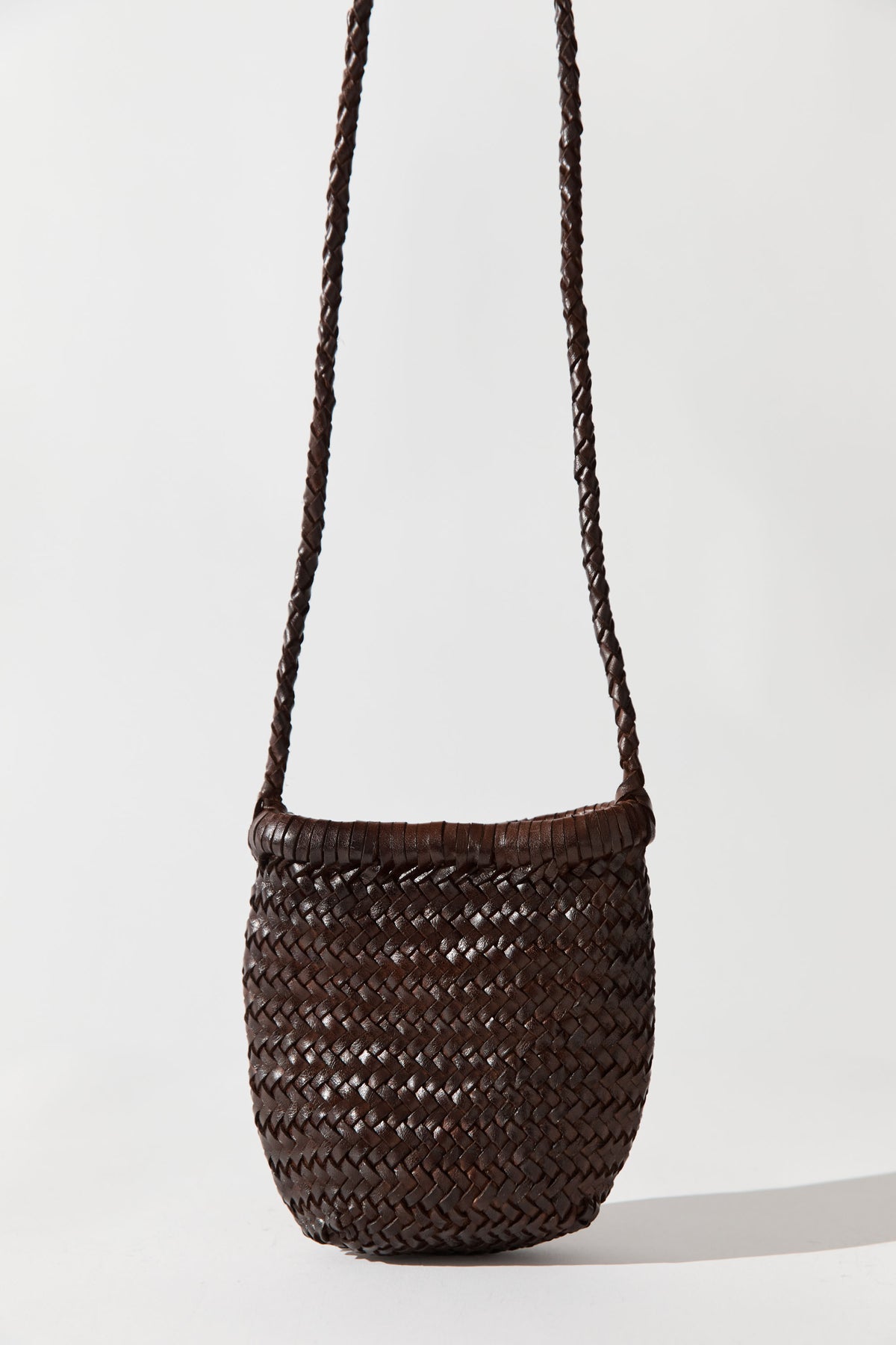 Bagu Sling Bag - Chocolate