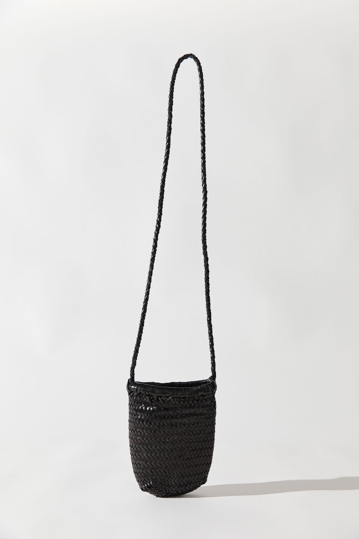 Bagu Sling Bag - Black