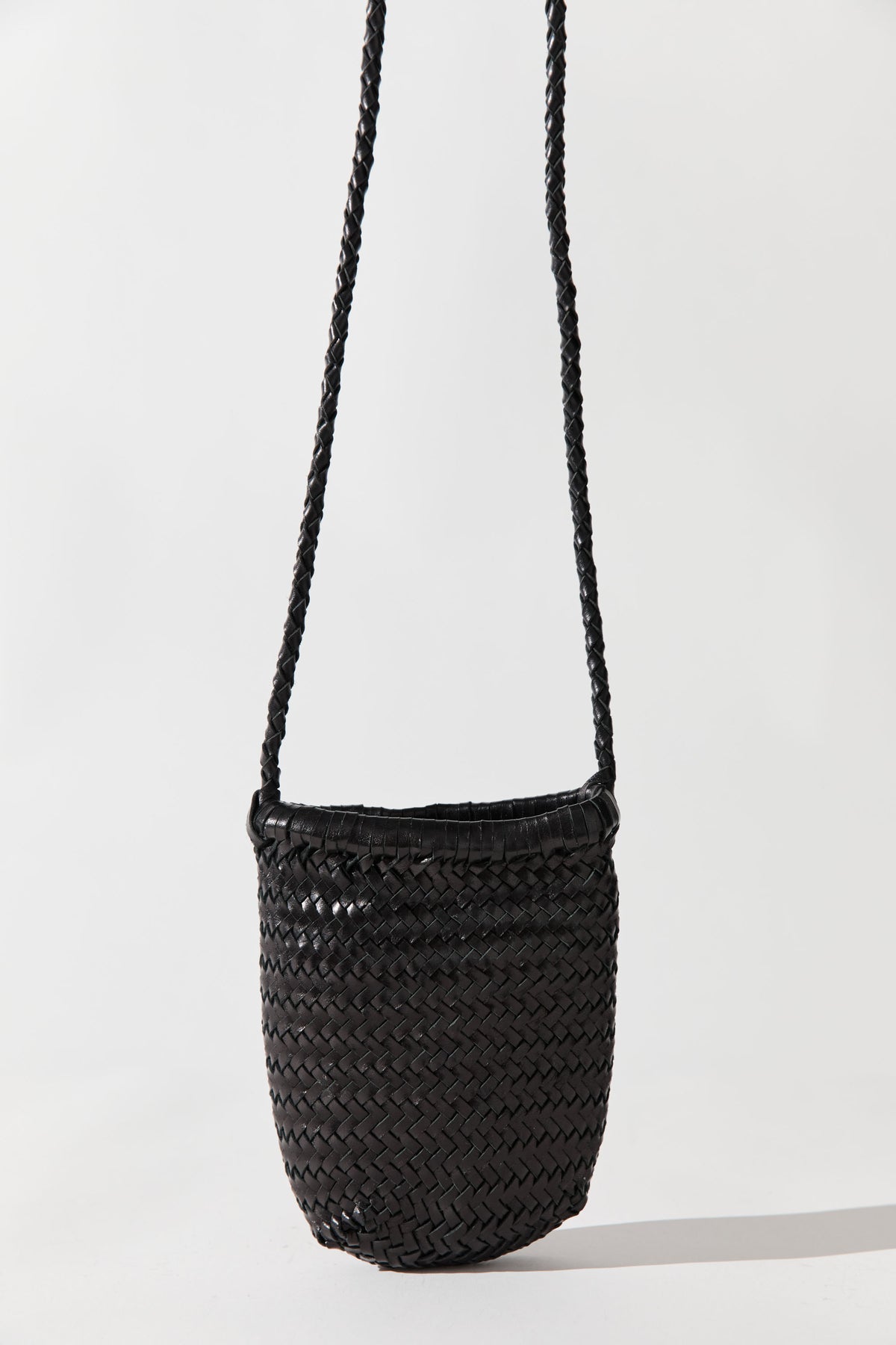 Bagu Sling Bag - Black