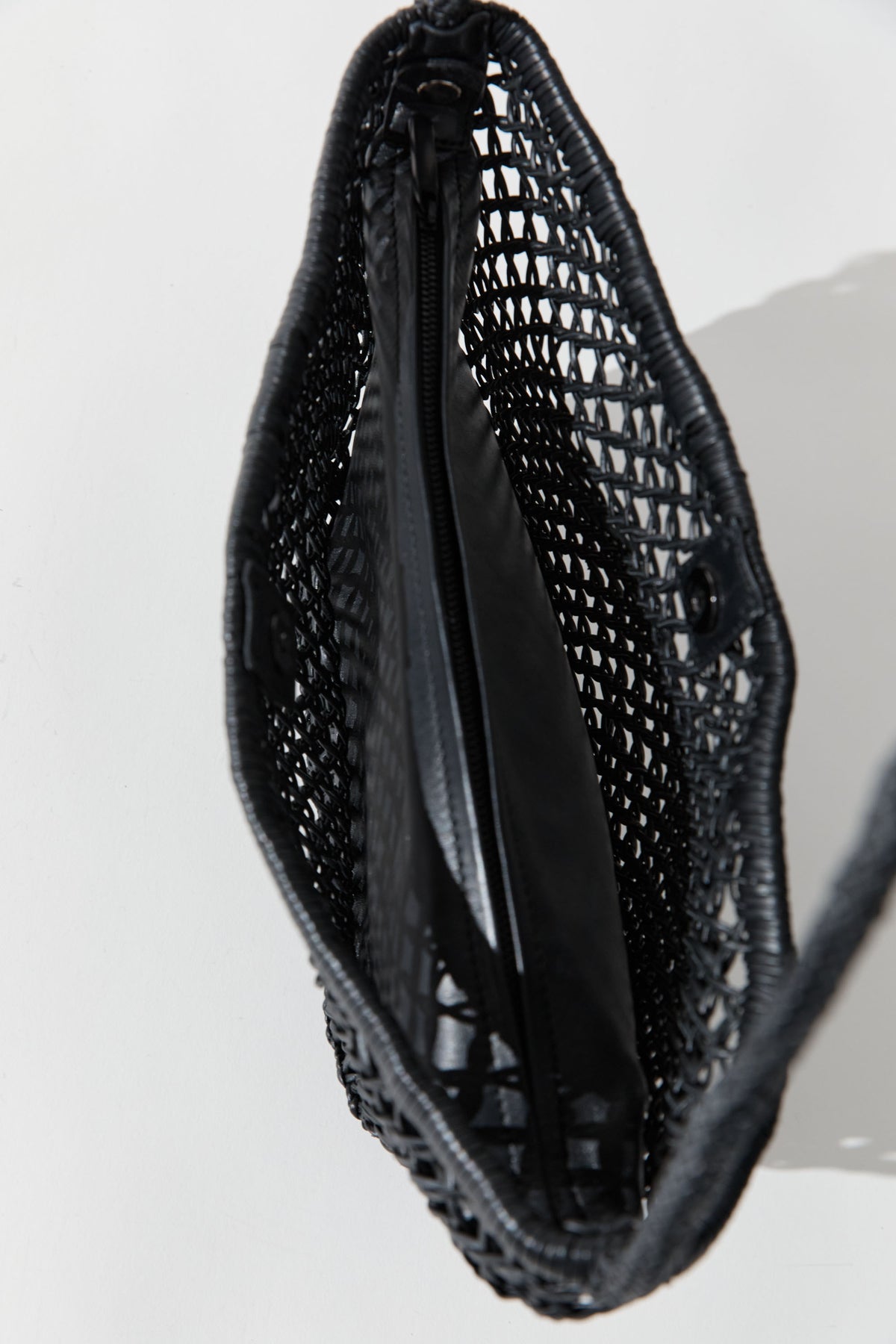 Mesh Crescent Bag - Black