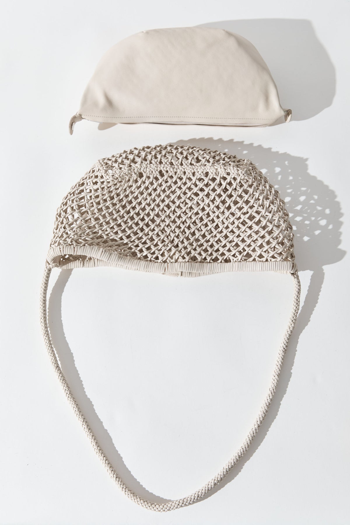 Mesh Crescent Bag - Ecru