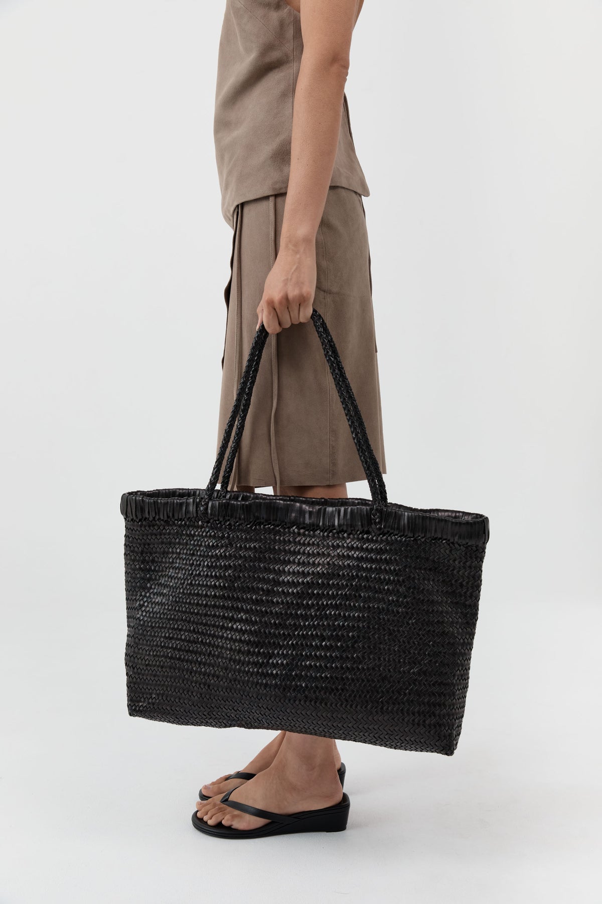 Wide Bagu Woven Tote - Black