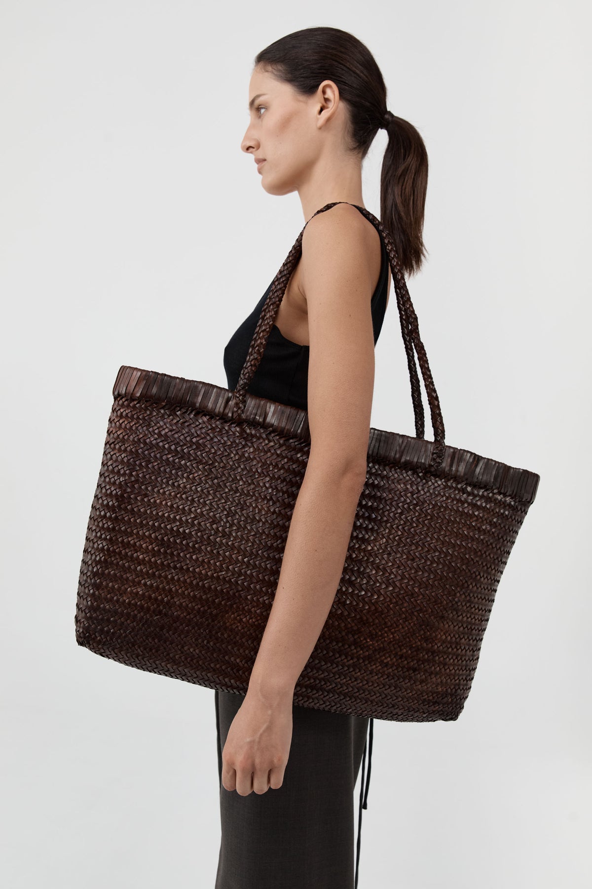 Wide Bagu Woven Tote - Chocolate
