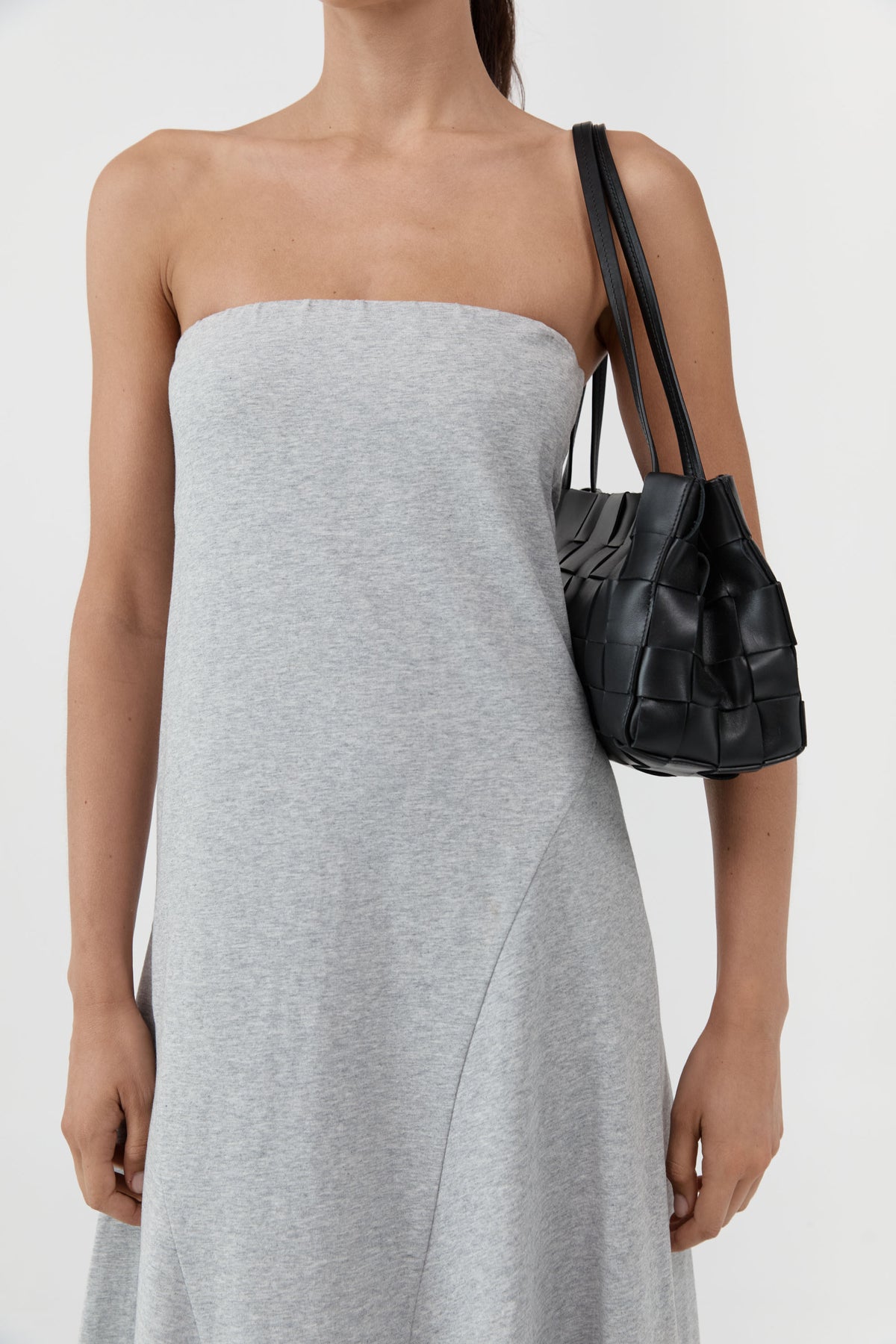 Slim Woven Tote - Black