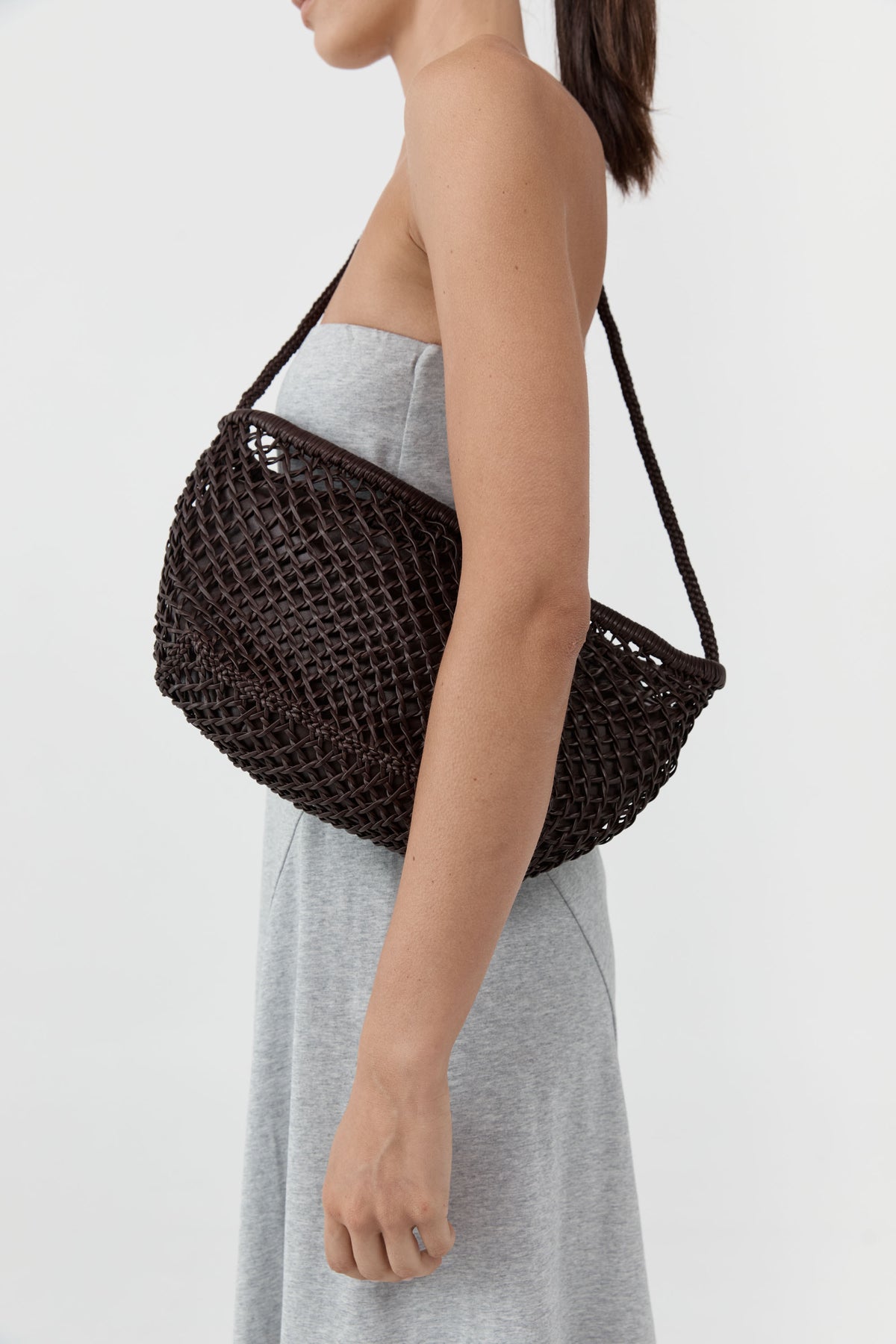 Mesh Crescent Bag - Coffee
