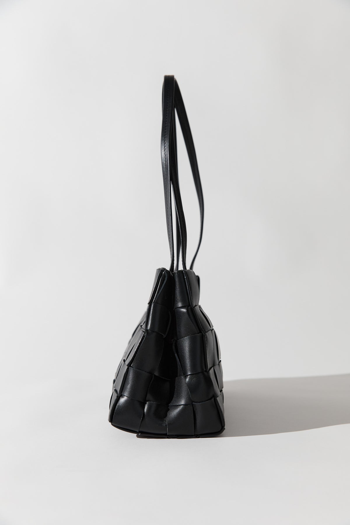 Slim Woven Tote - Black