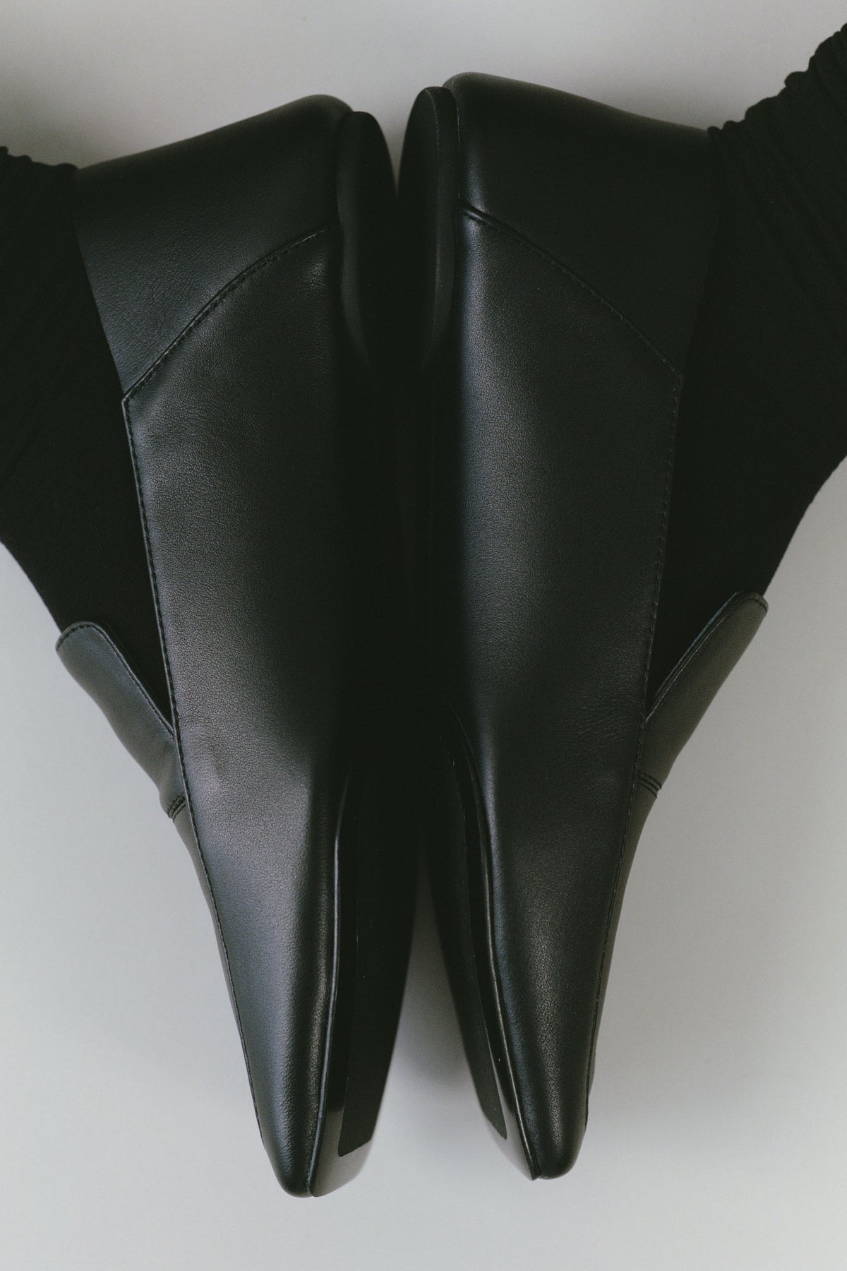 Minimal Flat Loafer - Black