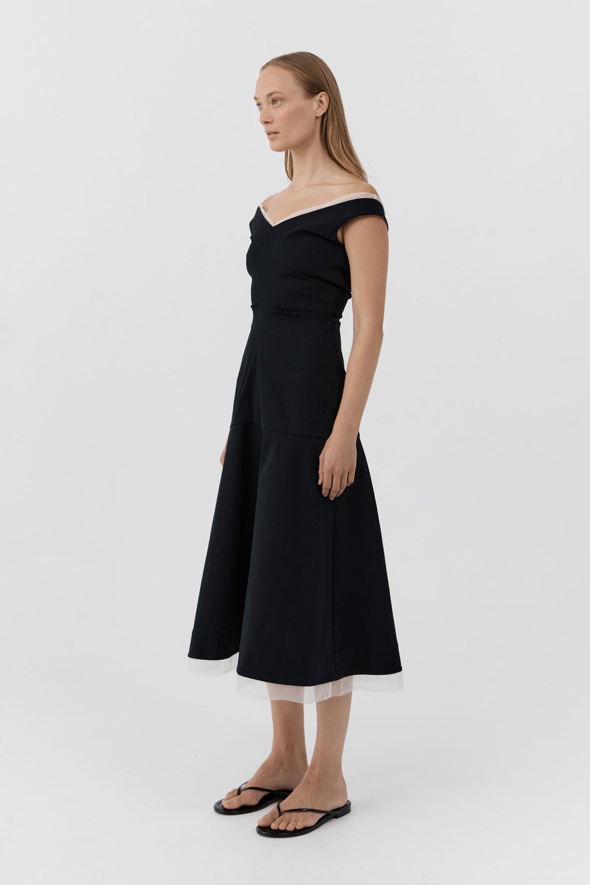 Compact Cotton Off Shoulder Dress - Black