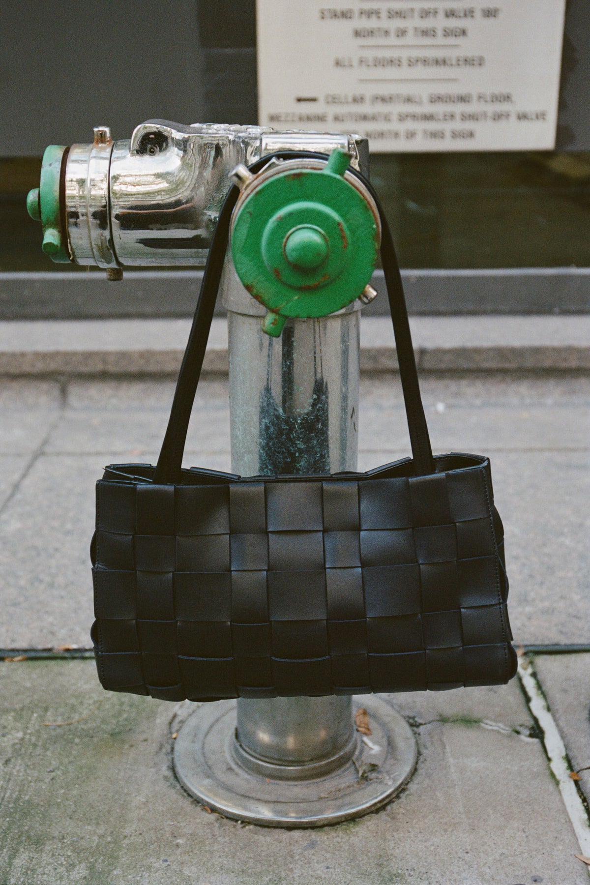 Slim Woven Tote - Black