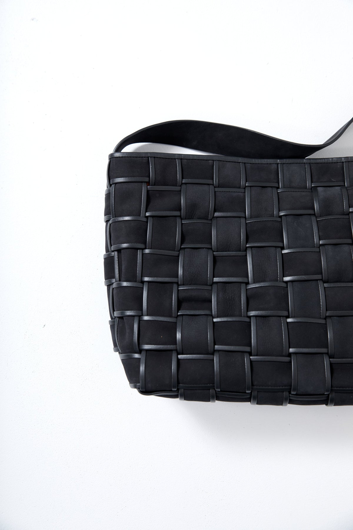 Border Woven Large Tote - Black