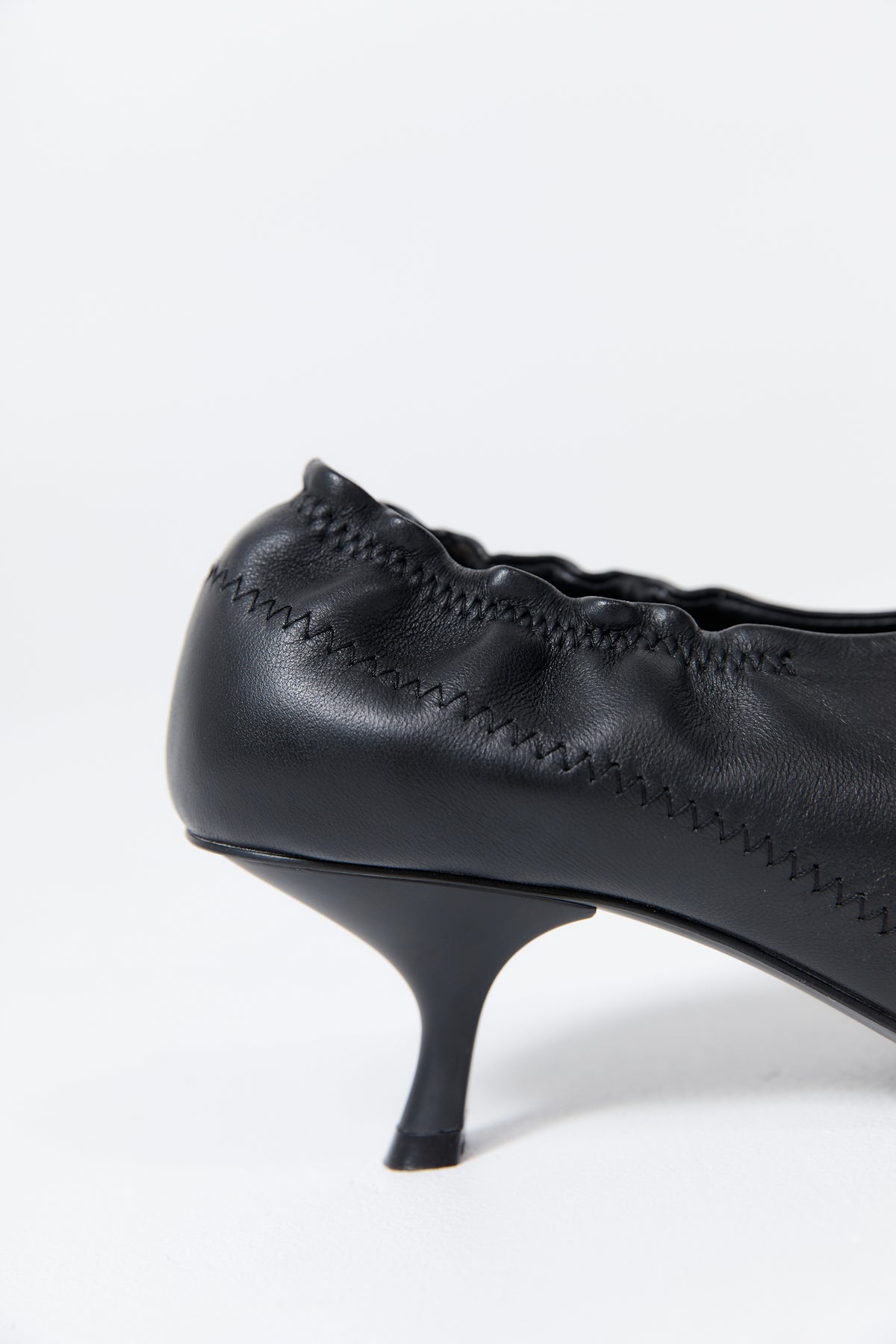 Square Glove Heel - Black