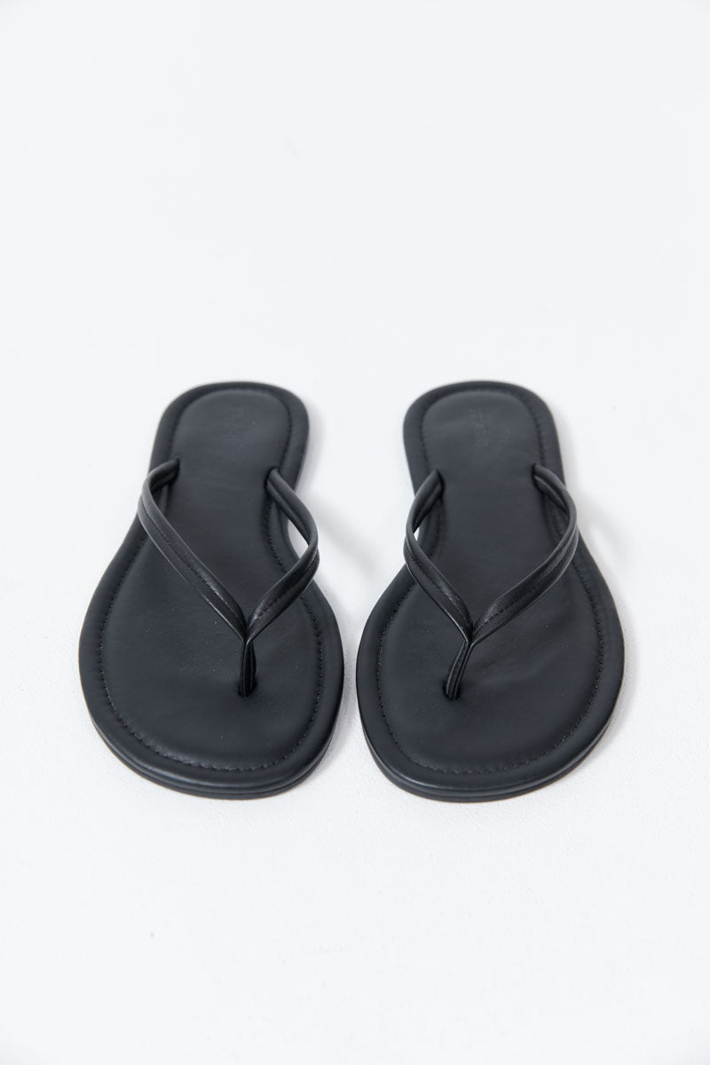 Thong Detail Slide - Black