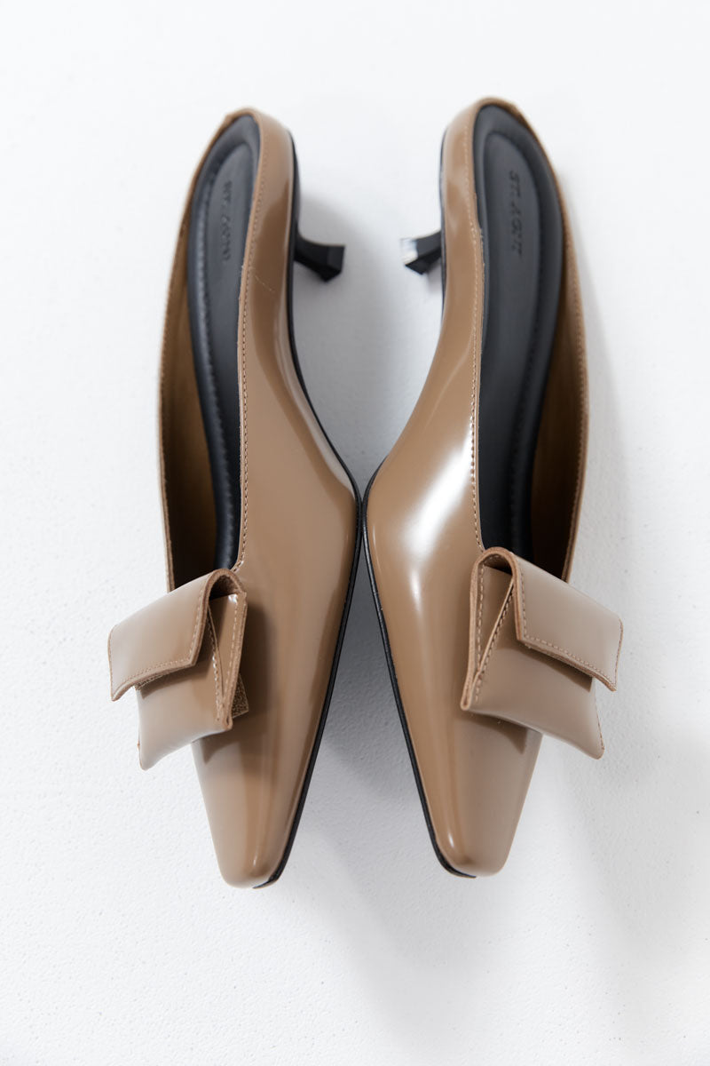 Petit Pouch Heel - Oak