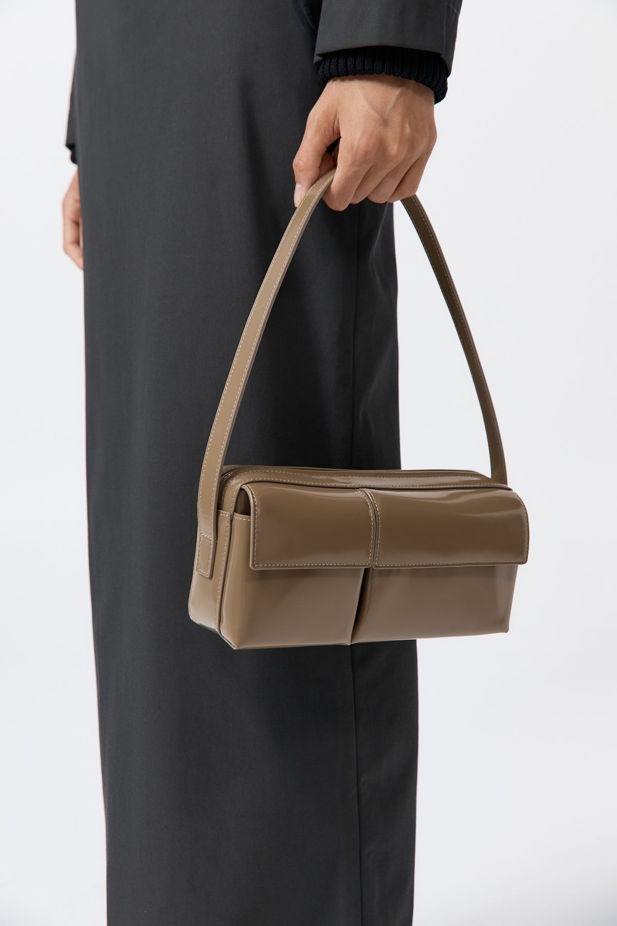 Agni 90s Utility Shoulder Bag Oak - Main Image