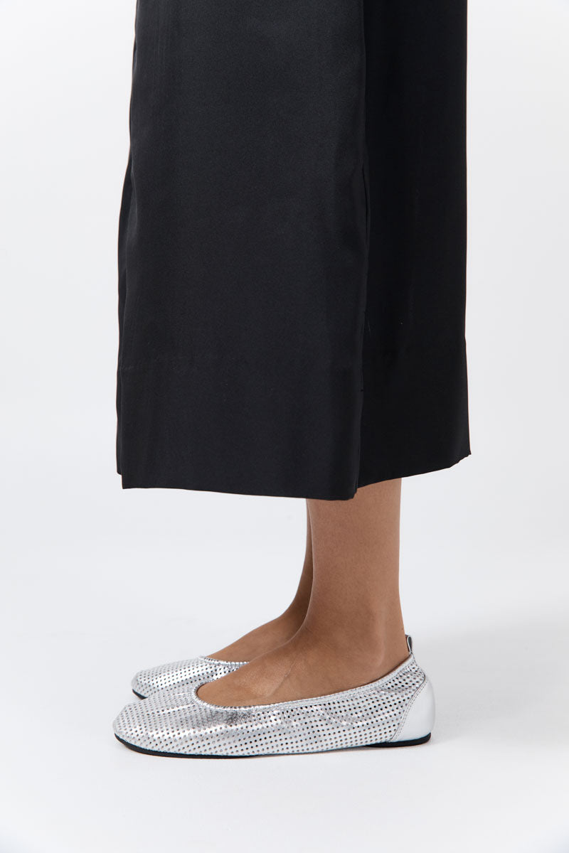 Minimal Perforated Ballet Flat - Silver