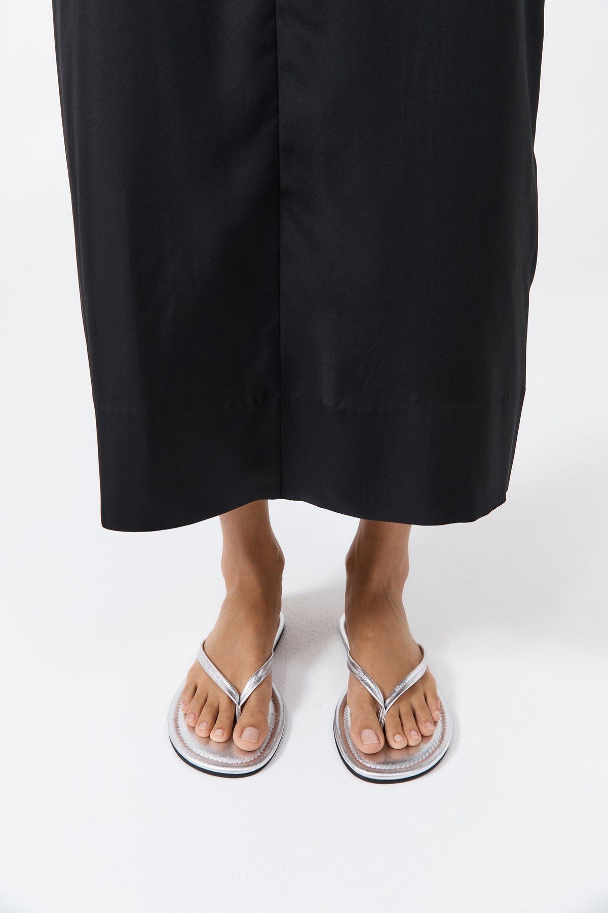 Thong Detail Slide - Silver